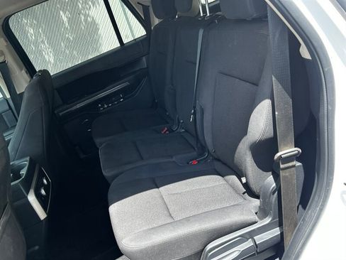 Used 2022 Ford Expedition XL AWD/4WD image 17