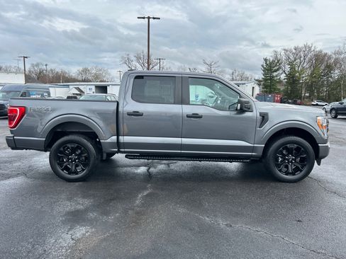 Certified 2022 Ford F150 XL w/ STX Black Appearance Package image 15