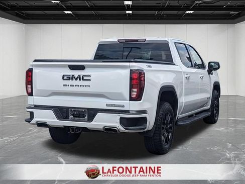 Used 2024 GMC Sierra 1500 Elevation w/ Elevation Premium Package AWD/4WD image 5