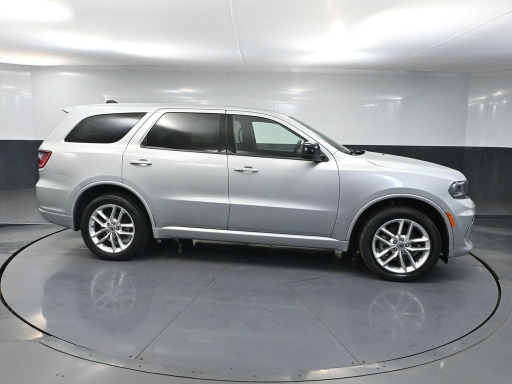 Used 2023 Dodge Durango GT AWD/4WD image 3