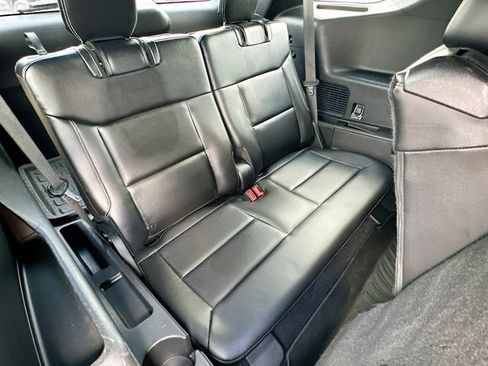 Used 2022 Ford Explorer ST w/ ST High-Performance Pack AWD/4WD image 25