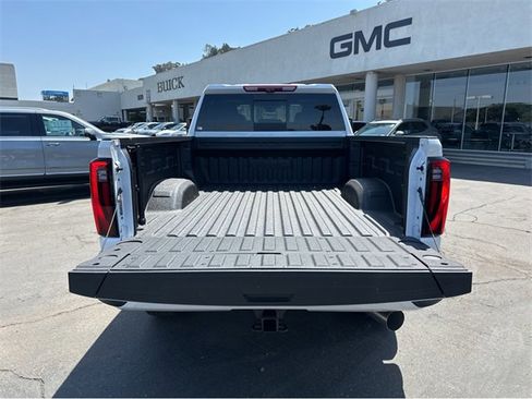 New 2025 GMC Sierra 3500 Denali Ultimate image 31