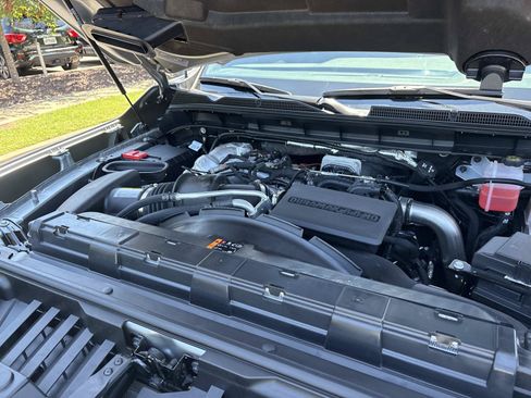 Used 2026 GMC Sierra 2500 AT4 w/ AT4 Premium Plus Package AWD/4WD image 36
