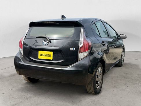Used 2015 Toyota Prius C Two FWD image 5