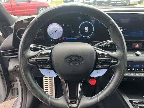 Used 2025 Hyundai Elantra N FWD image 18