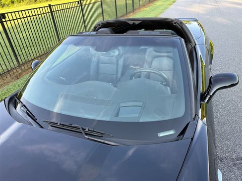 Used 2013 Chevrolet Corvette Grand Sport w/ 2LT Preferred Equipment Group RWD image 21