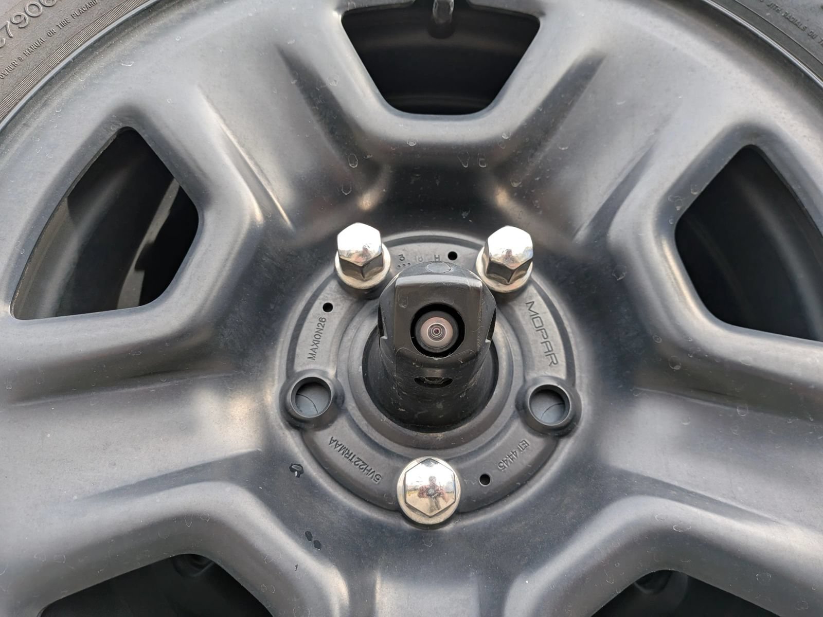 Used 2018 Jeep Wrangler Unlimited Sport AWD/4WD image 14