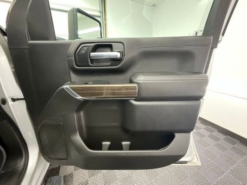 Used 2022 Chevrolet Silverado 2500 LT w/ Convenience Package AWD/4WD image 15