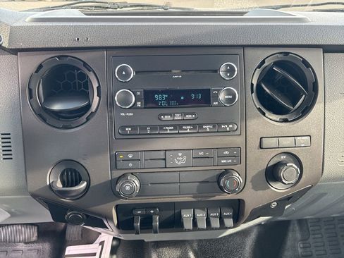 Used 2013 Ford F350 XL image 26