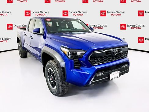 New 2025 Toyota Tacoma TRD Off-Road image 3