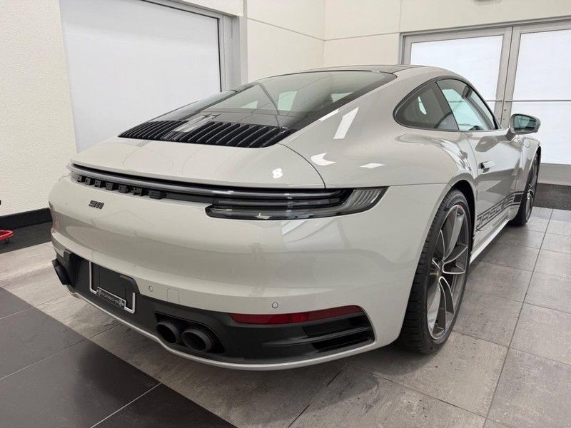 Used 2024 Porsche 911 Carrera w/ Premium Package RWD image 7
