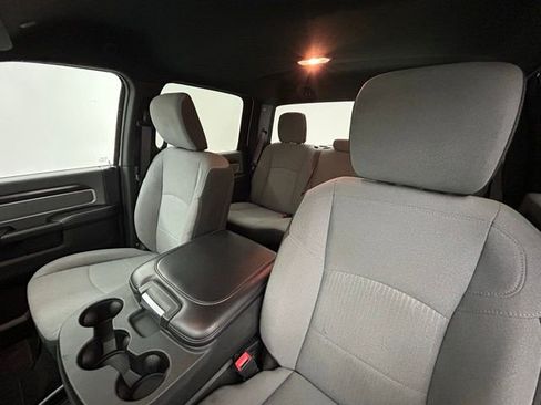 Used 2021 RAM 2500 Big Horn image 23