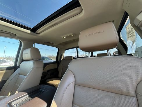Used 2018 GMC Sierra 1500 Denali w/ Denali Ultimate Package image 15