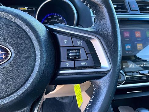 Used 2018 Subaru Outback 2.5i Premium image 16