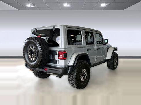 Used 2024 Jeep Wrangler Unlimited Rubicon 392 AWD/4WD image 9
