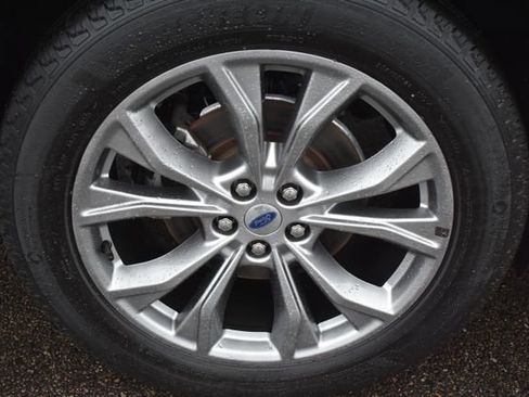 Used 2022 Ford Explorer Limited image 59