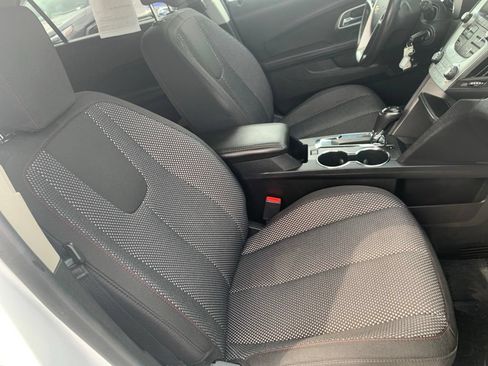 Used 2017 Chevrolet Equinox LT w/ Convenience Package FWD image 19