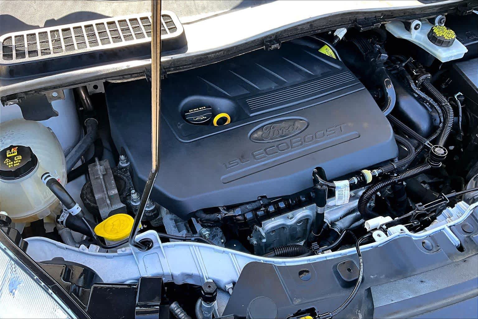 Used 2017 Ford Escape SE FWD image 33