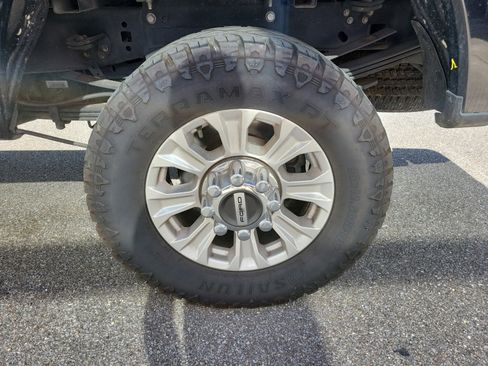 Used 2020 Ford F350 XLT image 8