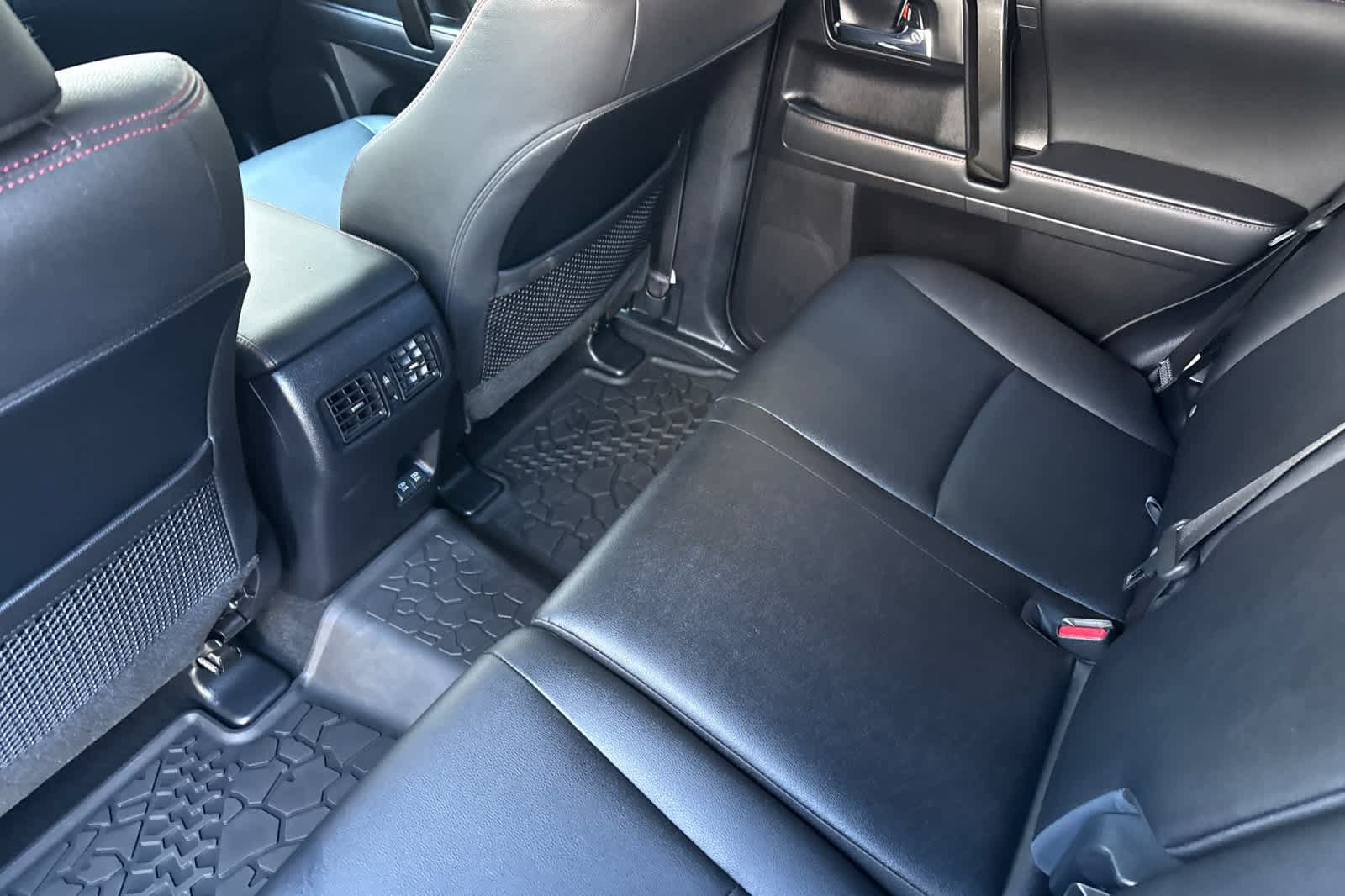 Used 2020 Toyota 4Runner TRD Pro AWD/4WD image 4