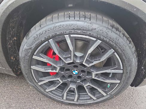 New 2026 BMW X5 xDrive50e w/ Executive Package image 2