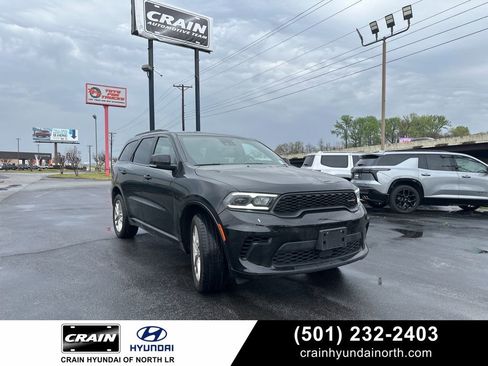 Used 2024 Dodge Durango GT image 1