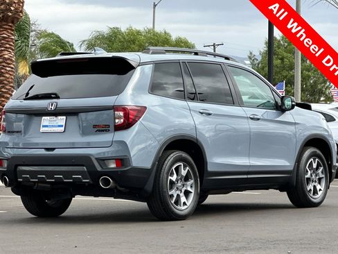 Used 2022 Honda Passport TrailSport image 4