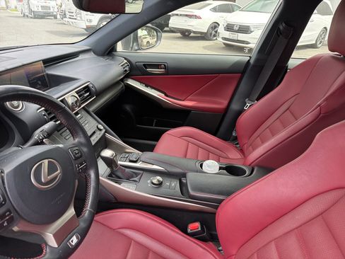 Used 2019 Lexus IS 300 F Sport w/ F Sport Package RWD image 6