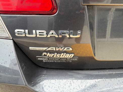 Used 2013 Subaru Legacy 2.5i Premium w/ All-Weather Pkg AWD/4WD image 9