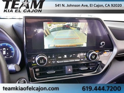 Used 2023 Toyota Highlander Limited AWD/4WD image 28