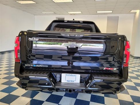 New 2024 Chevrolet Silverado EV RST image 10