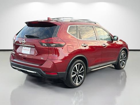 Used 2019 Nissan Rogue SL w/ Premium Package FWD image 3