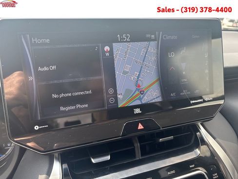 Certified 2022 Toyota Venza XLE AWD/4WD image 20