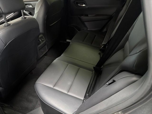 Used 2023 Nissan Rogue SV w/ SV Premium B Package AWD/4WD image 14