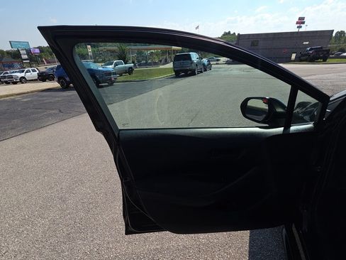 Used 2024 Toyota Corolla LE FWD image 12