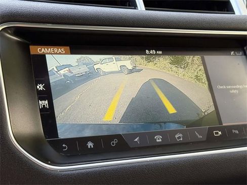 Used 2017 Land Rover Range Rover Sport SE image 14