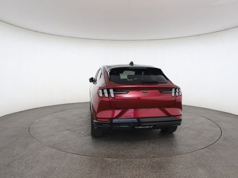 Used 2025 Ford Mustang Mach-E Premium w/ Sport Appearance Package AWD/4WD image 18