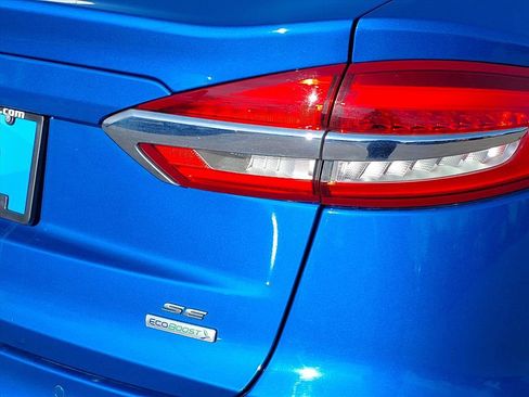 Used 2020 Ford Fusion SE image 22