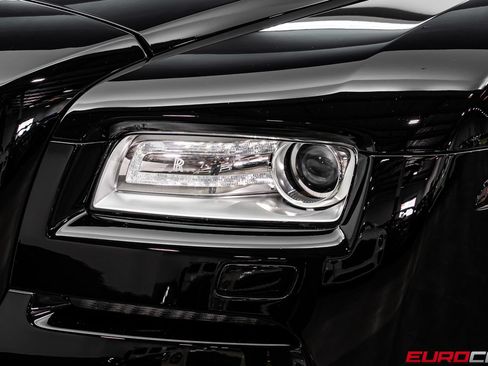 Used 2016 Rolls-Royce Wraith RWD image 13