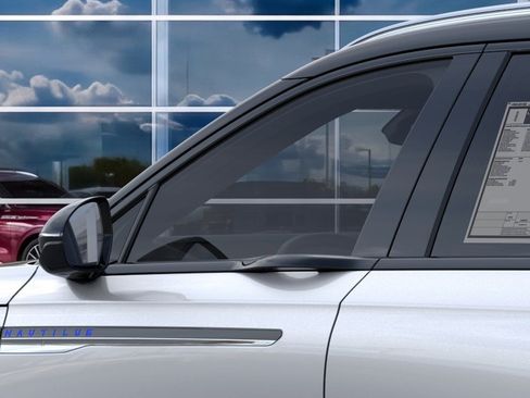 New 2026 Lincoln Nautilus Reserve AWD/4WD image 20