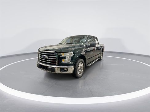 Used 2015 Ford F150 XLT w/ Equipment Group 301A Mid image 4