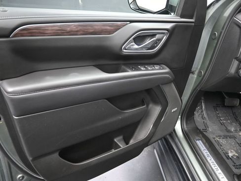 Used 2024 Chevrolet Tahoe LT image 13