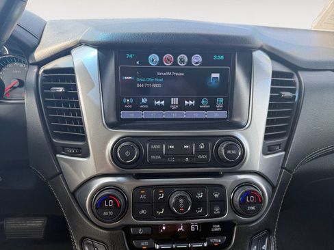 Used 2018 Chevrolet Suburban LT AWD/4WD image 6