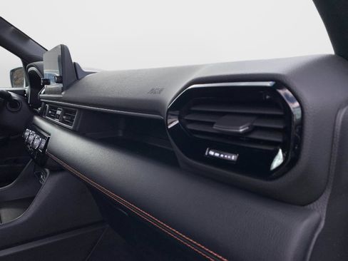 Used 2023 Honda Pilot Sport image 43