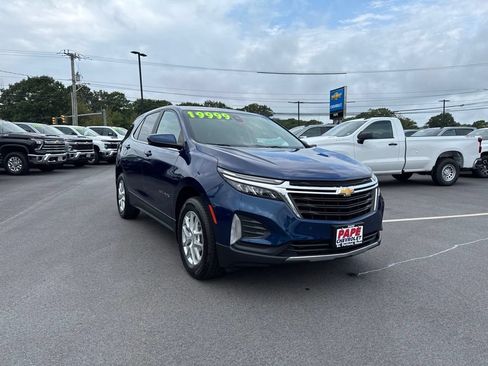 Used 2022 Chevrolet Equinox LT AWD/4WD image 2