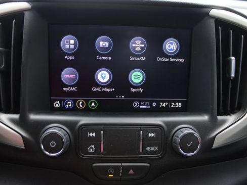 Used 2023 GMC Terrain Denali w/ Denali Premium Package AWD/4WD image 17