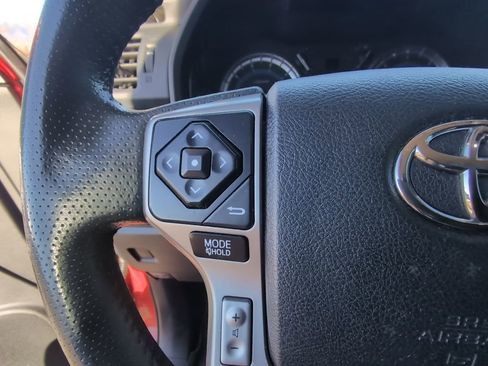 Used 2019 Toyota 4Runner SR5 Premium image 14