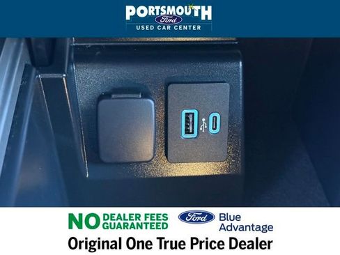 Used 2022 Ford Explorer XLT w/ Equipment Group 202A image 17