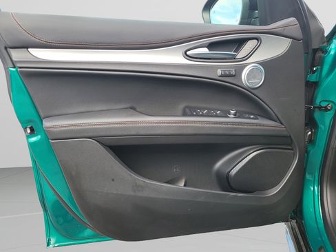 New 2025 Alfa Romeo Stelvio Sprint image 56