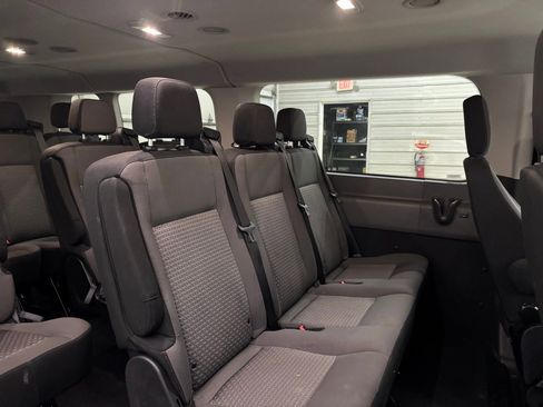 Used 2024 Ford Transit 350 XLT image 27